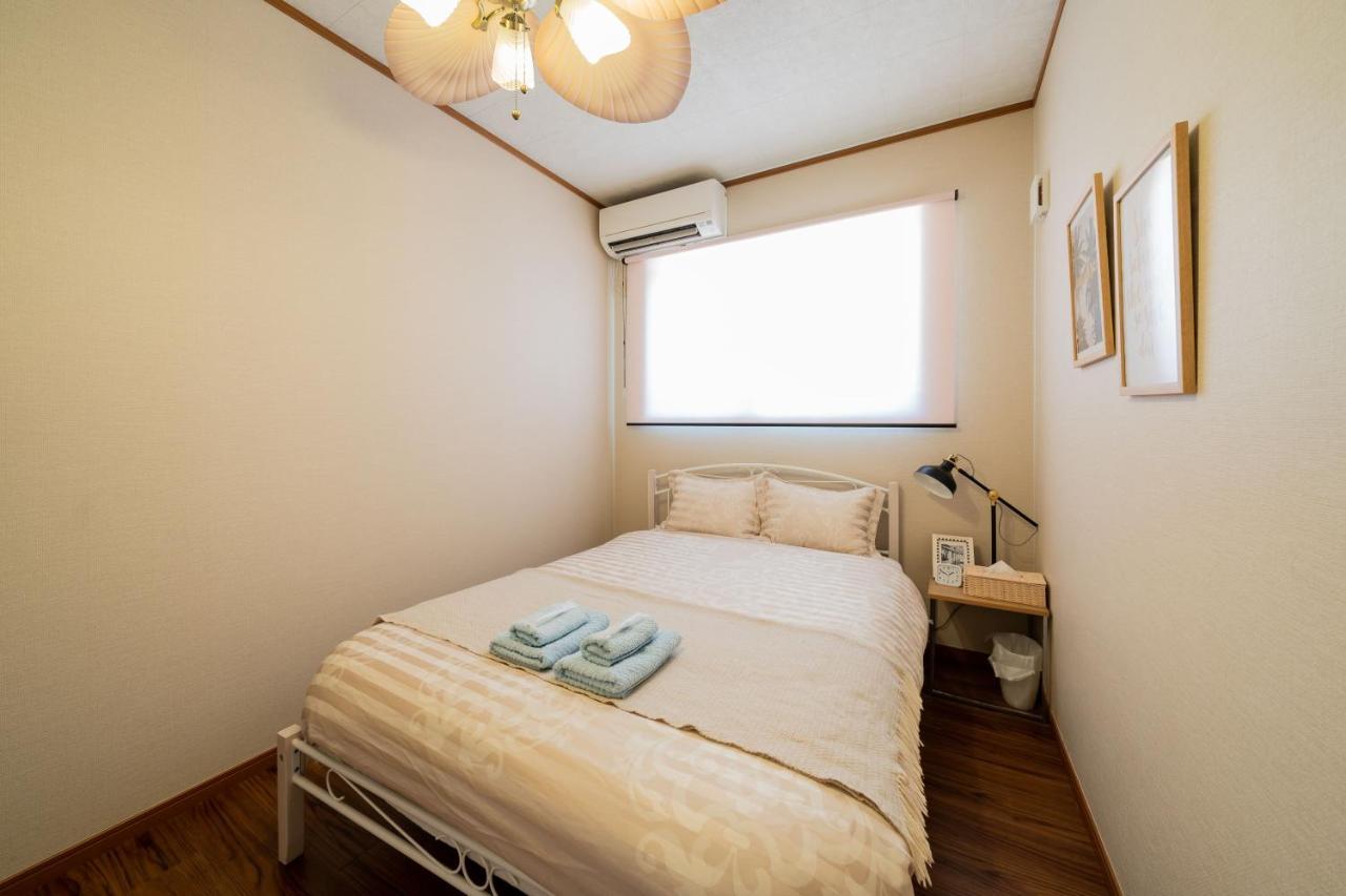 ペンション ラナカイハウス沖縄 Villa Онна Екстериор снимка