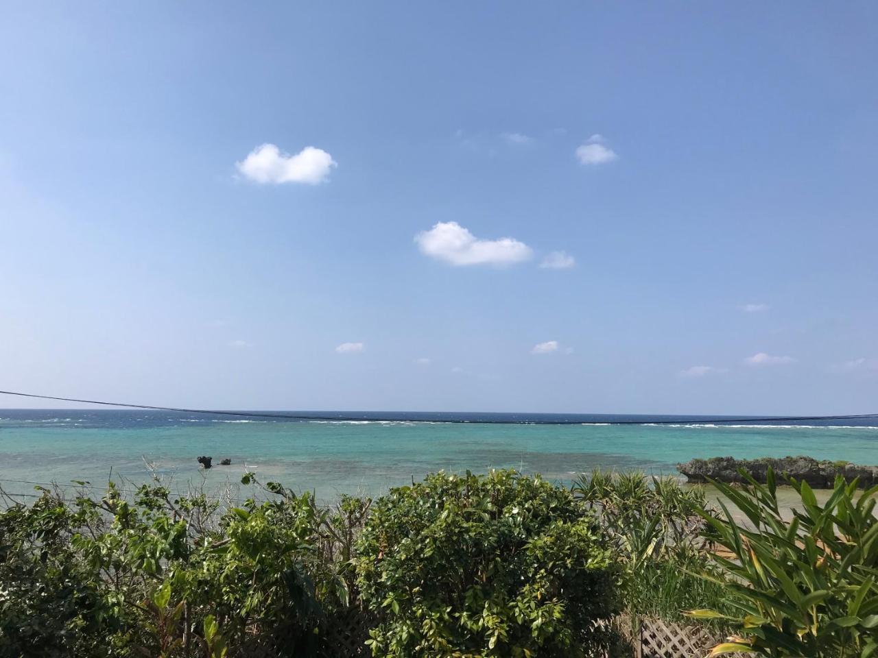 ペンション ラナカイハウス沖縄 Villa Онна Екстериор снимка
