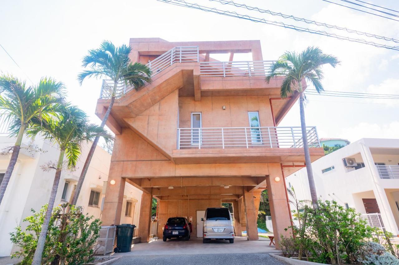ペンション ラナカイハウス沖縄 Villa Онна Екстериор снимка